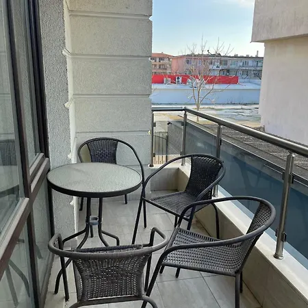 Apartment На Гости В Созопол Sozopol